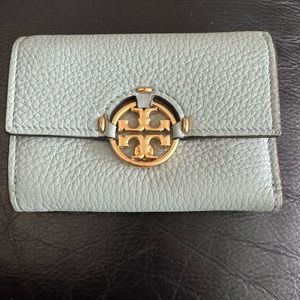 Tory Burch wallet brand new never used